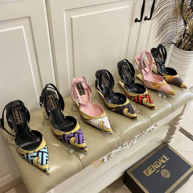 Picture of Fendi Shoes _SKUFendisz35-407Cnhf01295096